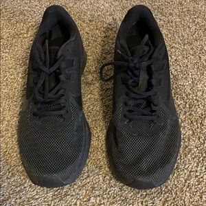 Black Nike downshifters